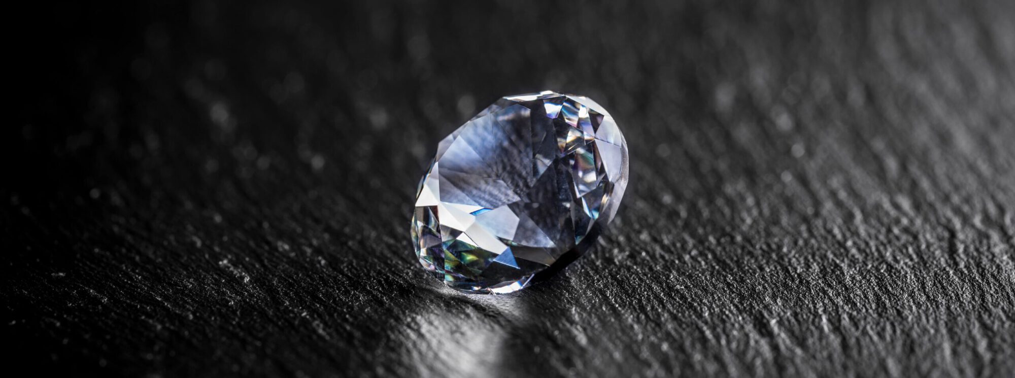 Wat voor steen is diamant?