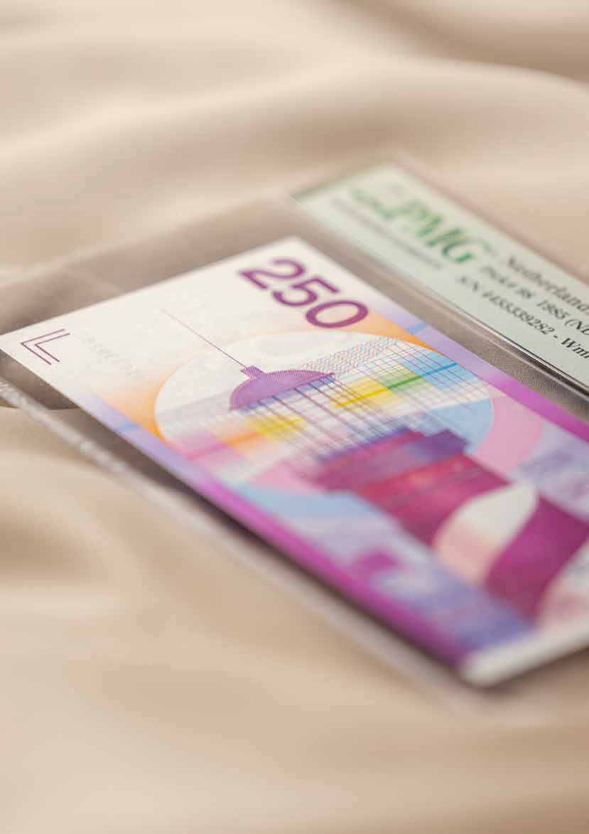 A 250 guilder banknote