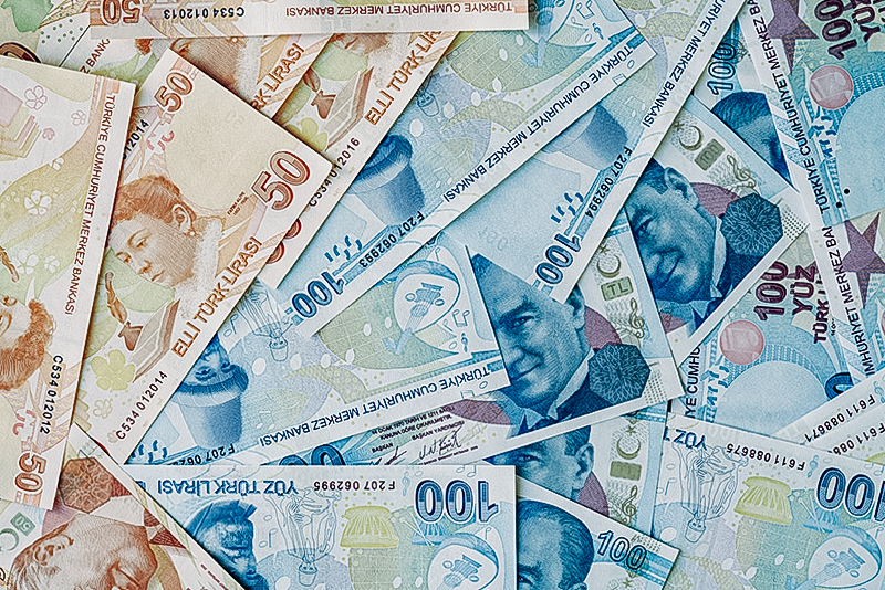 Vooraf Turkse lira wisselen