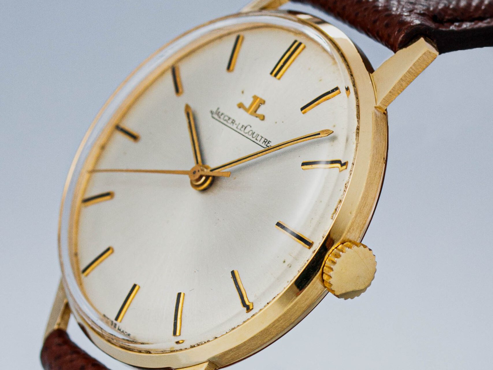 Tijd voor een klassieker: Jaeger LeCoultre 18k dresswatch 